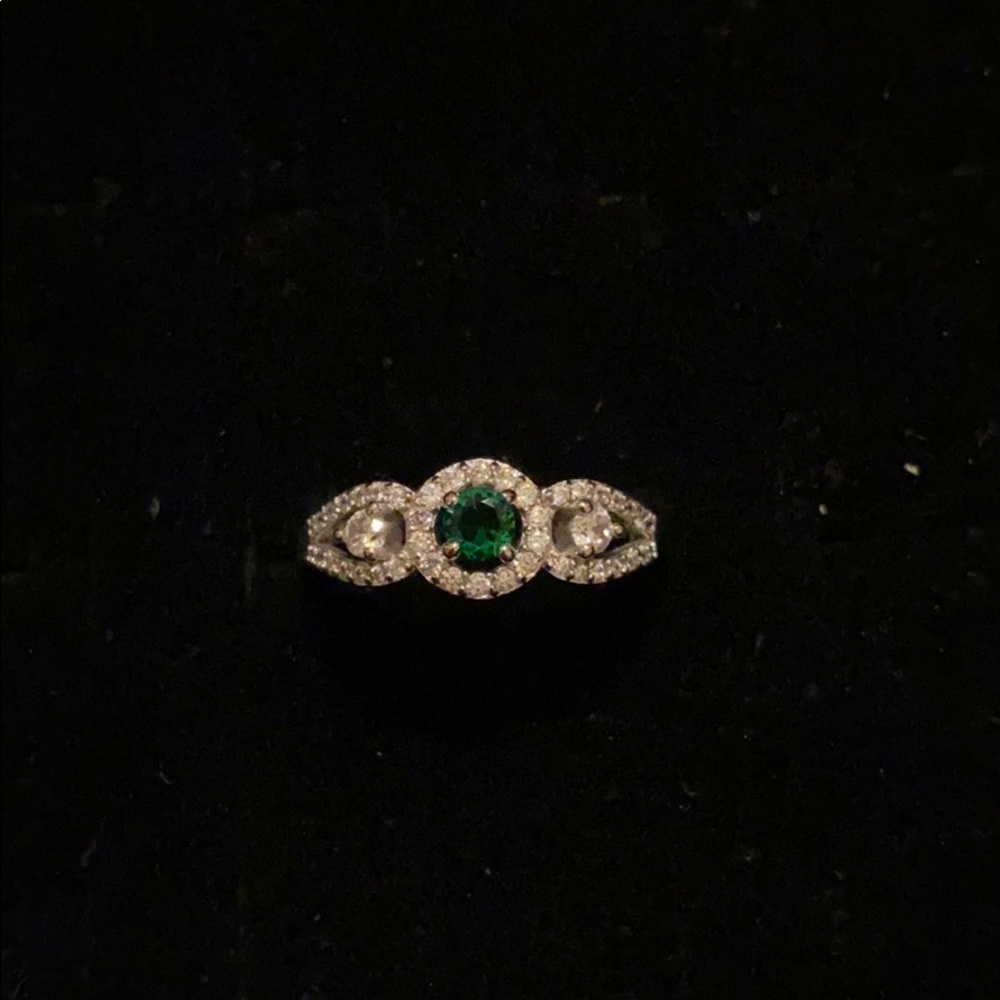 Green ring